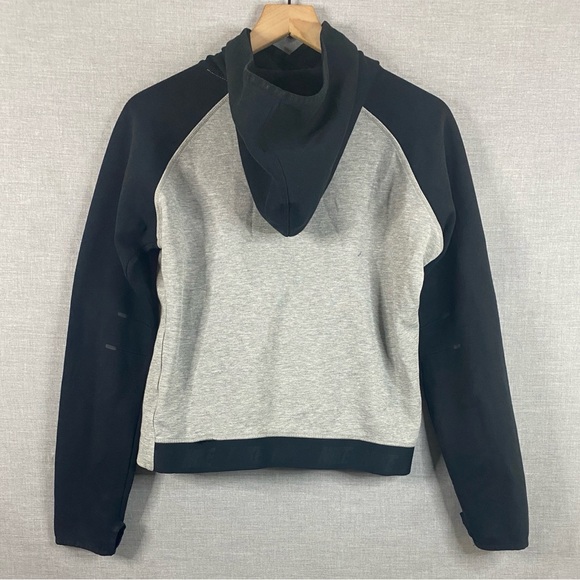 Women’s Nike Tech Fleece
Funnel Hoodie Pullover Sweatshirt Gray & Black Size M - Picture 8 of 10